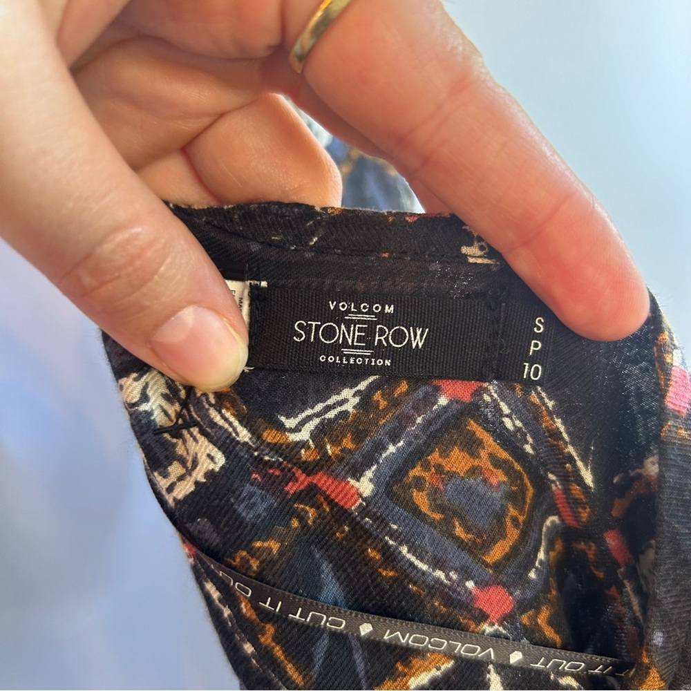 Volcom Multicolor Patterned Vest - Picture 10 of 12